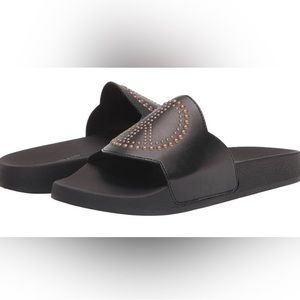 Lucky Brand Peace Phillon Pool Slide